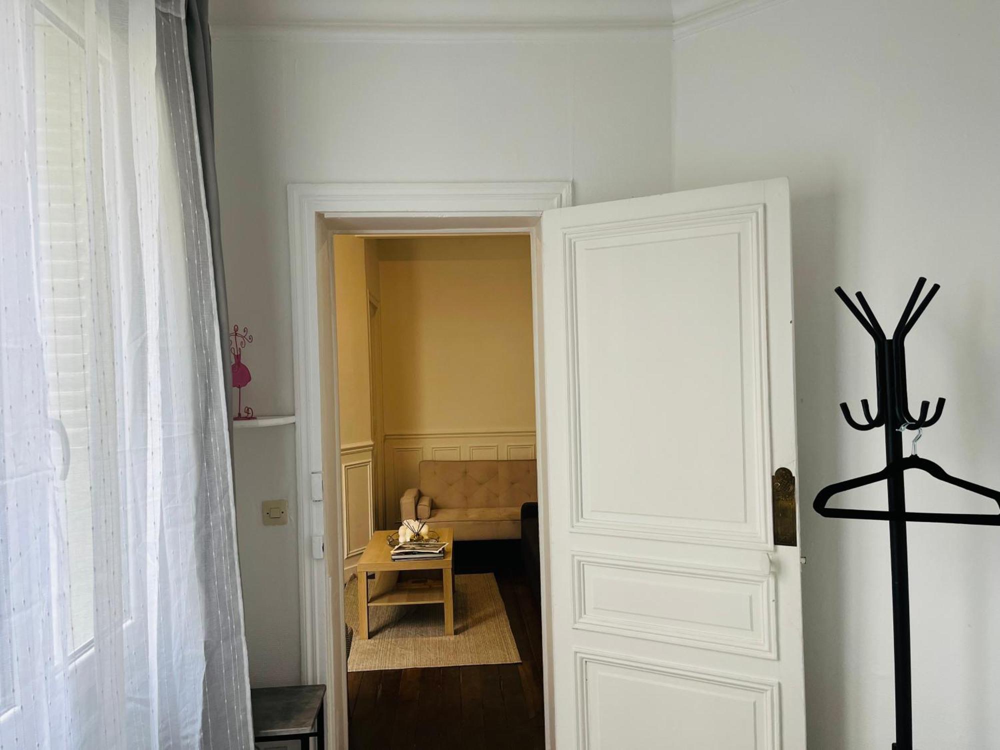 Apartment In Montmartre, Paris, Near Sacre-Coeur Read Host Profile For Booking Bagian luar foto